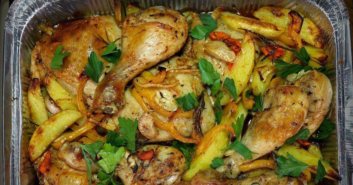 Курица запечённая с овощами в духовке - 8 рецептов вкусного блюда