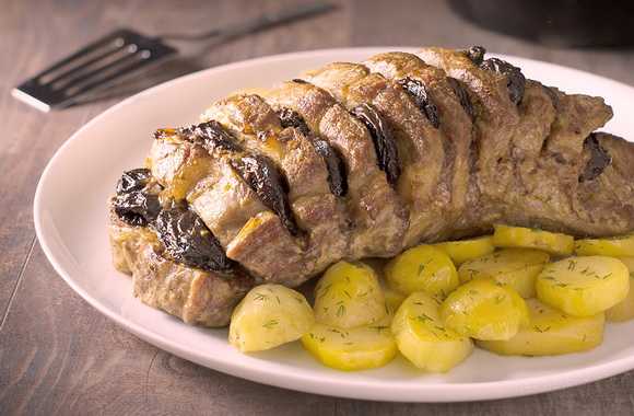 Свиной окорок, запеченный в духовке — рецепты вкусной и сочной свинины