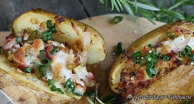 Картошка с яйцом в духовке: рецепт с фото пошагово. как запечь картофель с яйцом в духовке?