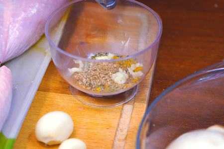 Курица с грибами в духовке — 8 рецептов приготовления