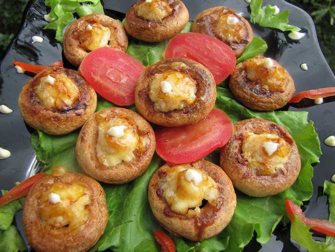 Баранки с фаршем в духовке. рецепт с сыром, помидорами, соусом барбекю. фото пошагово