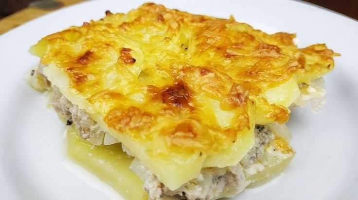 Картофельная запеканка с колбасой и сыром в духовке - 16 пошаговых фото в рецепте