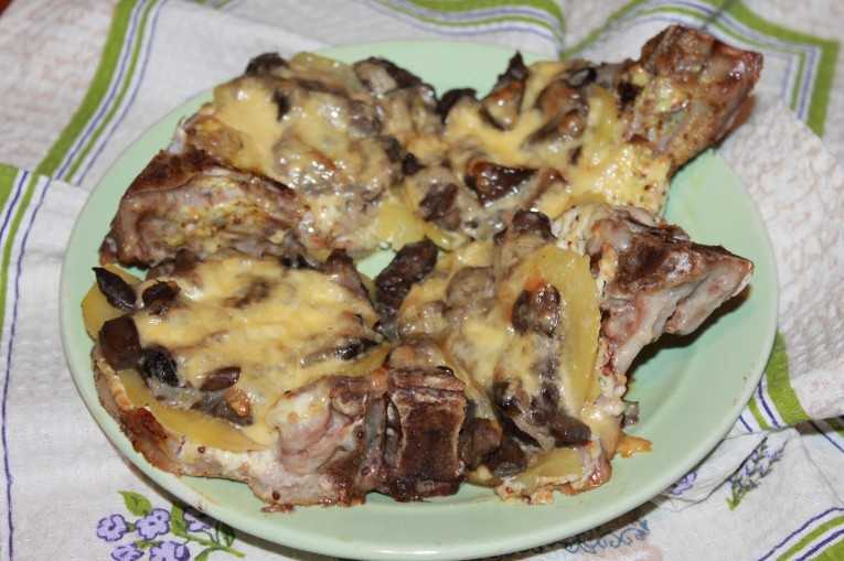 Куриная грудка фаршированная грибами и сыром в духовке