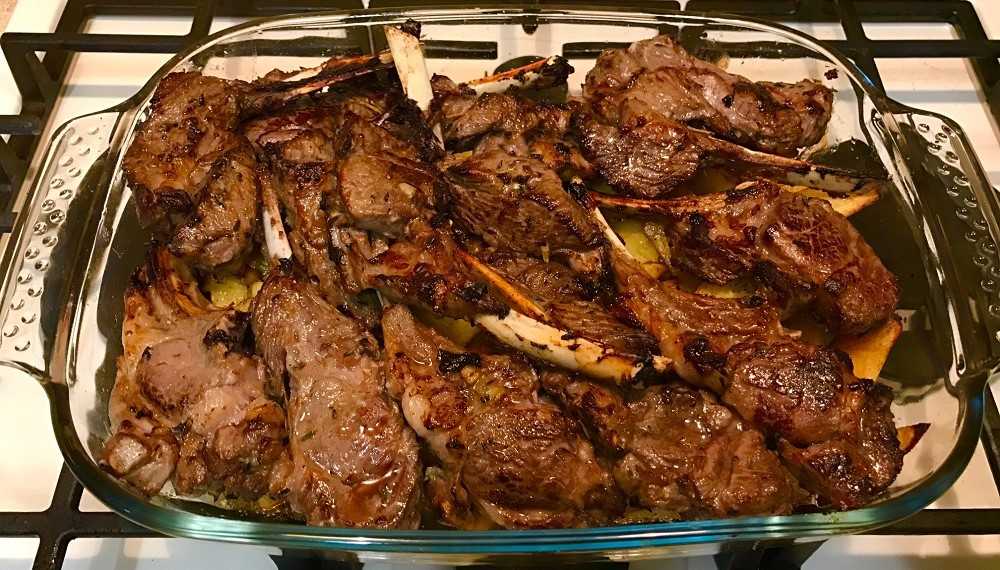 Как приготовить баранину в духовке, чтобы мясо было мягким и сочным: 5 лучших способов