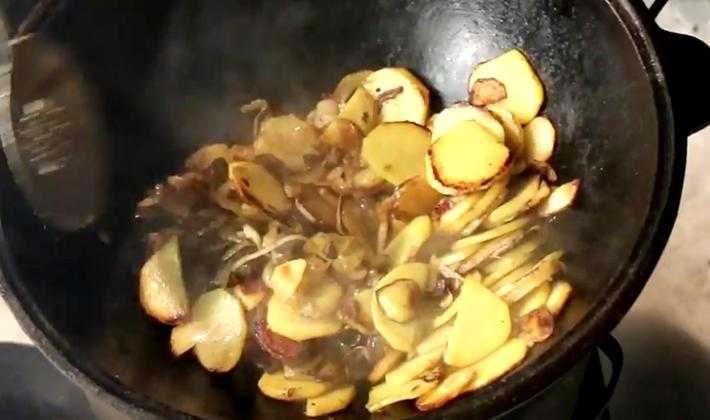 Вкусно, просто и очень красиво Смотри и пробуй  Картофель, запеченный с грибами в духовке  - отзывы , похожие рецепты, калорийность, пошаговые фото, поиск по ингридиентам