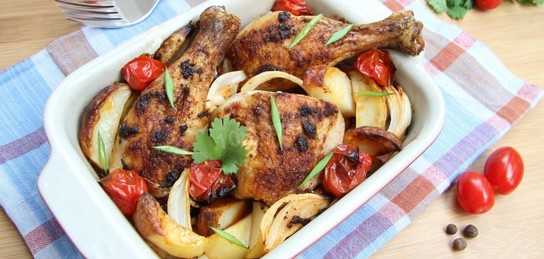 Курица с баклажанами в духовке – два отличных рецепта с фото