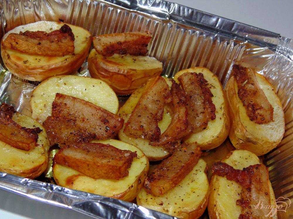 Картошка с салом в фольге в духовке - рецепт с фото | как приготовить на webpudding.ru