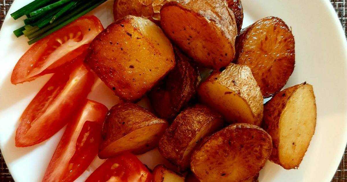 Картошка по-деревенски в духовке. 5 пошаговых рецептов картофеля по-деревенски