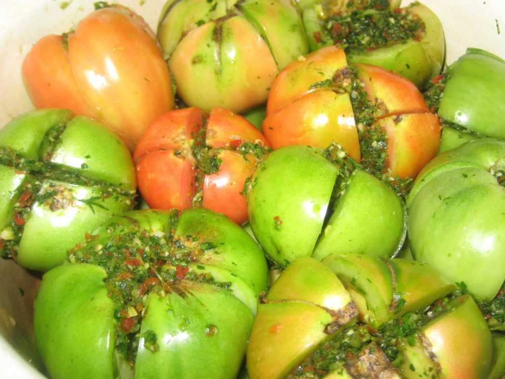 Фаршированные зеленые помидоры: рецепты с фото