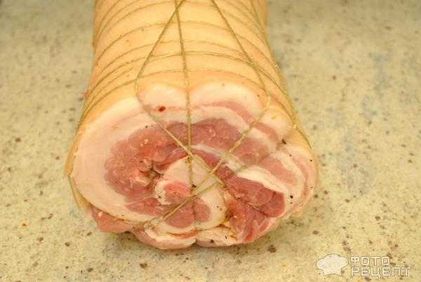Рулет из свинины запеченный в духовке. рецепты в домашних условиях