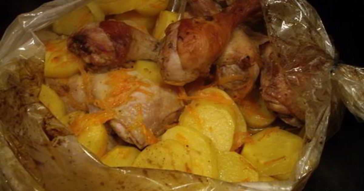 Курица кусочками запеченная с картошкой в духовке  в рукаве: рецепт пошаговый с фото