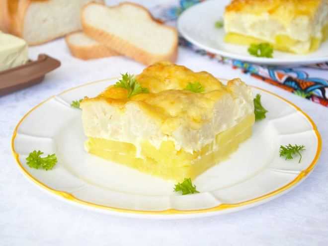 Запеканка из картошки с сыром и чесноком
