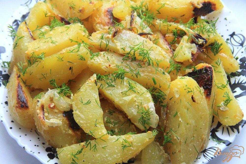 Картошка со сметаной и чесноком в духовке - советы