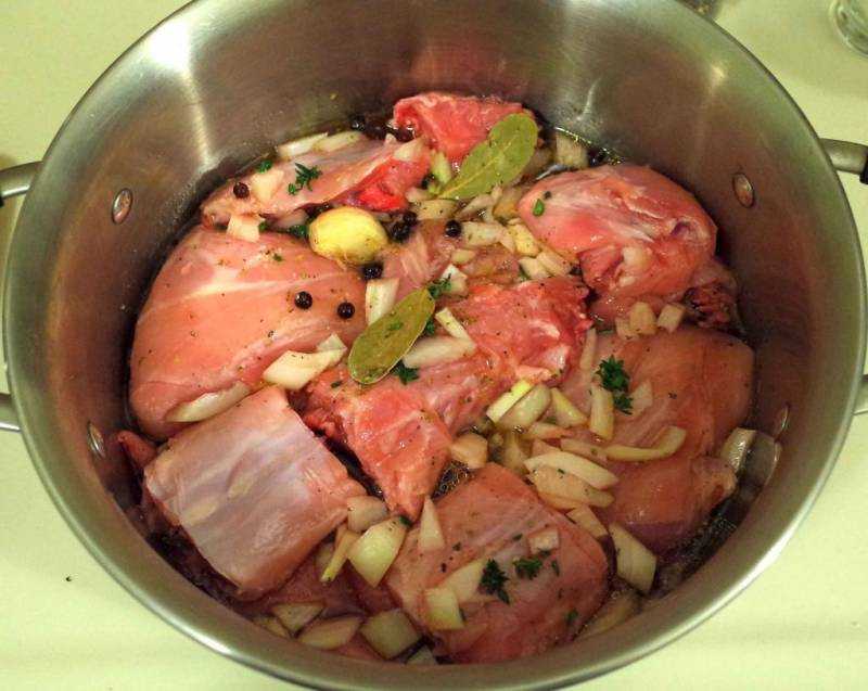 Кролик в духовке: 5 рецептов запекания кролика, чтобы мясо было мягким и сочным