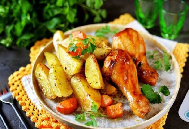 Куриные голени с овощами в духовке - очень простой рецепт с пошаговыми фото