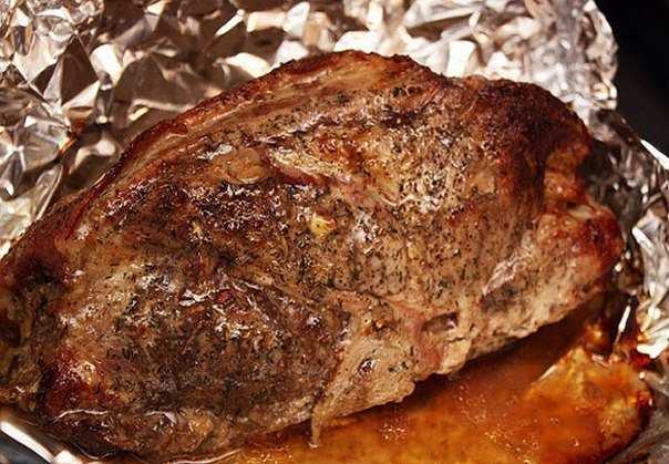 Как вкусно приготовить свинину в духовке: 6 рецептов мяса куском в фольге