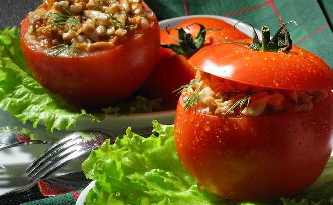 Фаршированные помидоры — 19 домашних вкусных рецептов приготовления