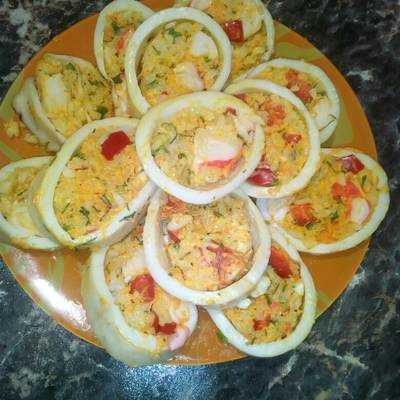 Запеченный кальмар рецепт. фаршированные кальмары яйцом и рисом в духовке.