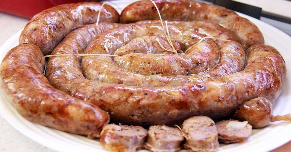 Как приготовить аппетитные баварские колбаски?