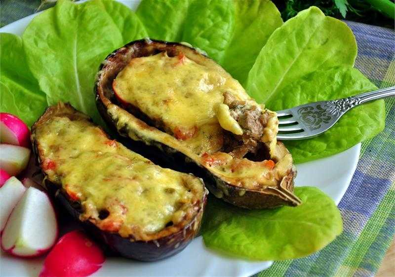 Лодочки из баклажанов с фаршем и сыром в духовке – 5 рецептов с пошаговыми фото