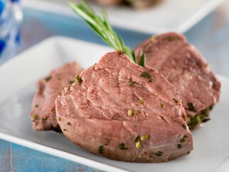 Запеченная телятина в духовке: лучшие рецепты приготовления нежнейшего мяса