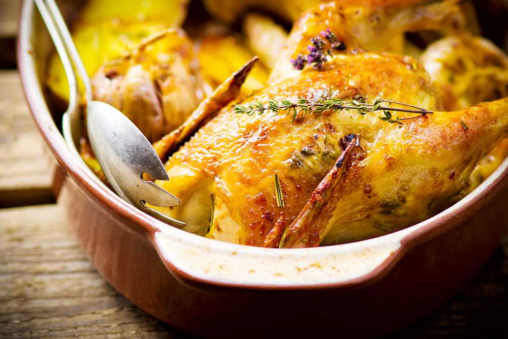 Как приготовить курицу в духовке: 20 легких рецептов