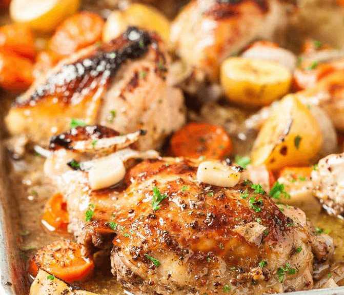 Жаркое по-домашнему из курицы с картошкой — 6 очень вкусных рецептов