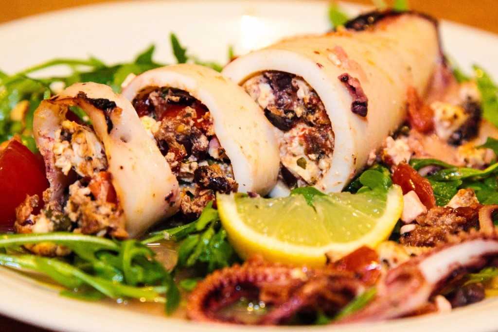 Фаршированные кальмары — лучшие рецепты. как правильно и вкусно приготовить фаршированные кальмары.