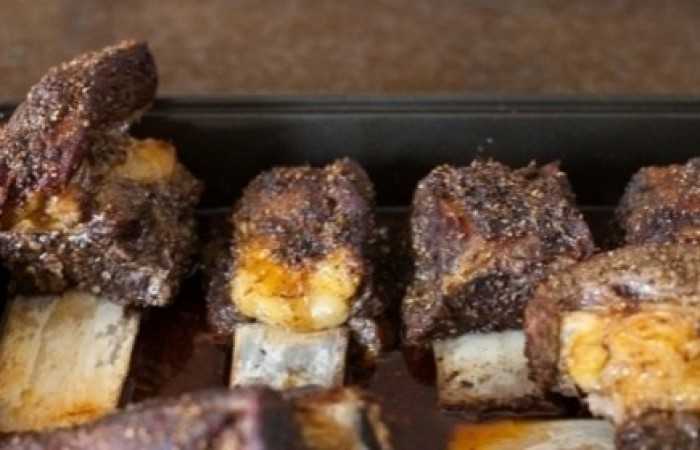 Как замариновать ребра говядины для запекания. как приготовить вкусные и сочные говяжьи ребрышки в духовке — рецепты