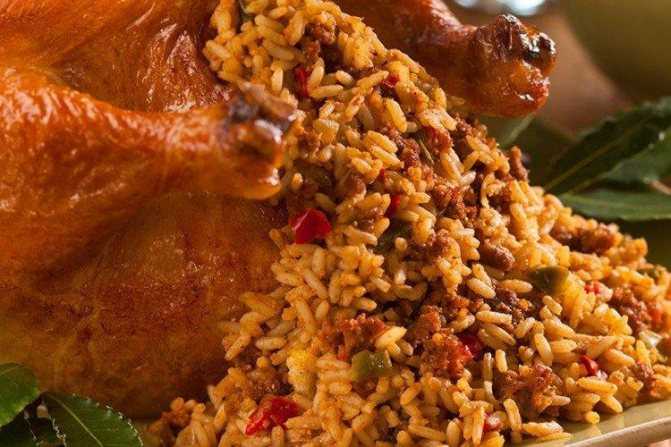 Курица фаршированная рисом - рецепты с черносливом, грибами, яблоками и сухофруктами