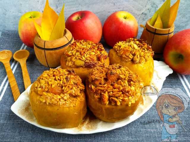 Печеные яблоки в духовке: вкусные рецепты