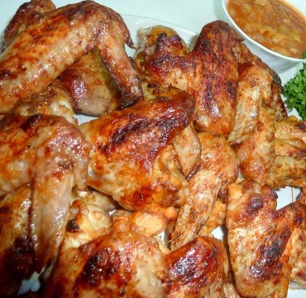 Куриные крылышки в духовке - 10 рецептов приготовления с пошаговыми фото