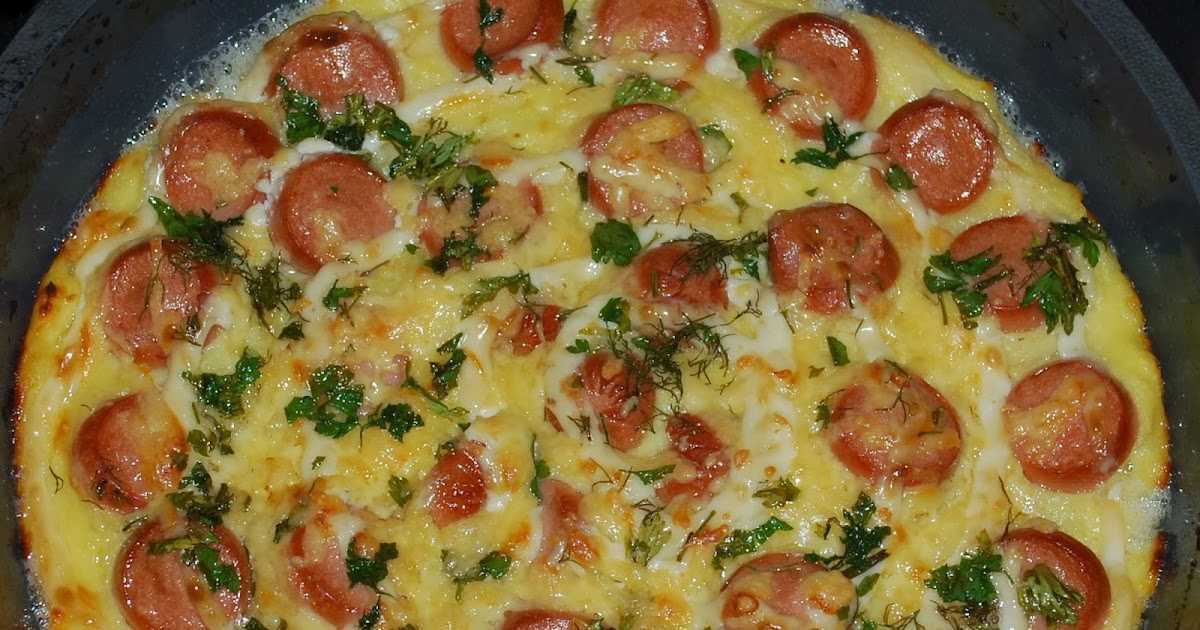 Запеканка с картофелем и сосисками: рецепт в духовке, с сыром, макаронами, пюре