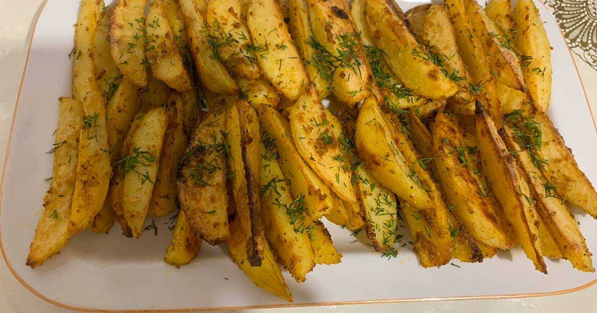 Картошка в духовке запеченная дольками - блюдо, которое нравится детям и не только!