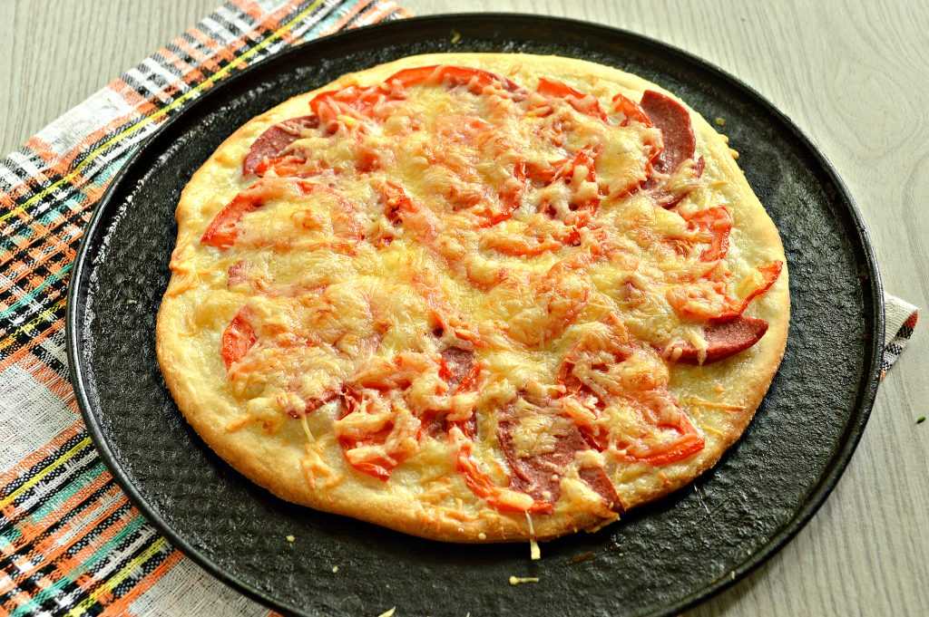 Как приготовить пиццу без сыра с колбасой в духовке: поиск по ингредиентам, советы, отзывы, пошаговые фото, подсчет калорий, изменение порций, похожие рецепты