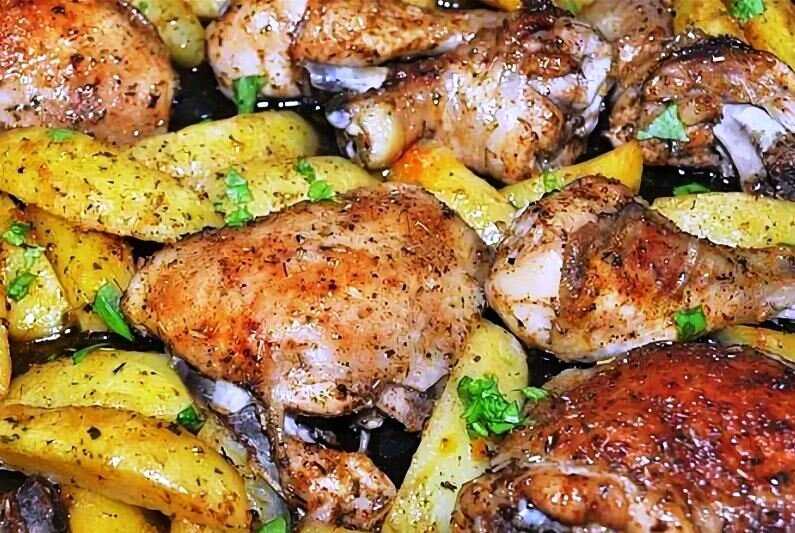 Куриные ножки с картошкой в духовке - 13 рецептов приготовления пошагово - 1000.menu