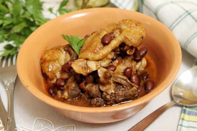 Рецепт курица фаршированная фасолью и грибами | two cooks