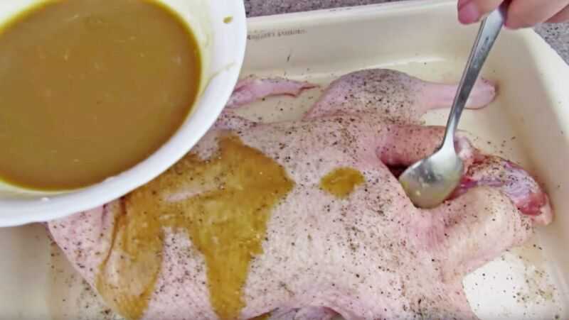Фаршированная утка в горчичном маринаде – кулинарный рецепт
