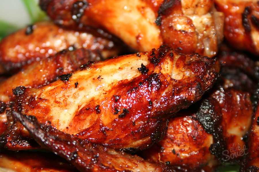 Куриные крылышки на мангале: топ-4 рецепта, секреты приготовления