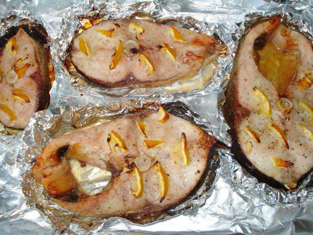 Рецепт и время приготовления рыбы в духовке в фольге
