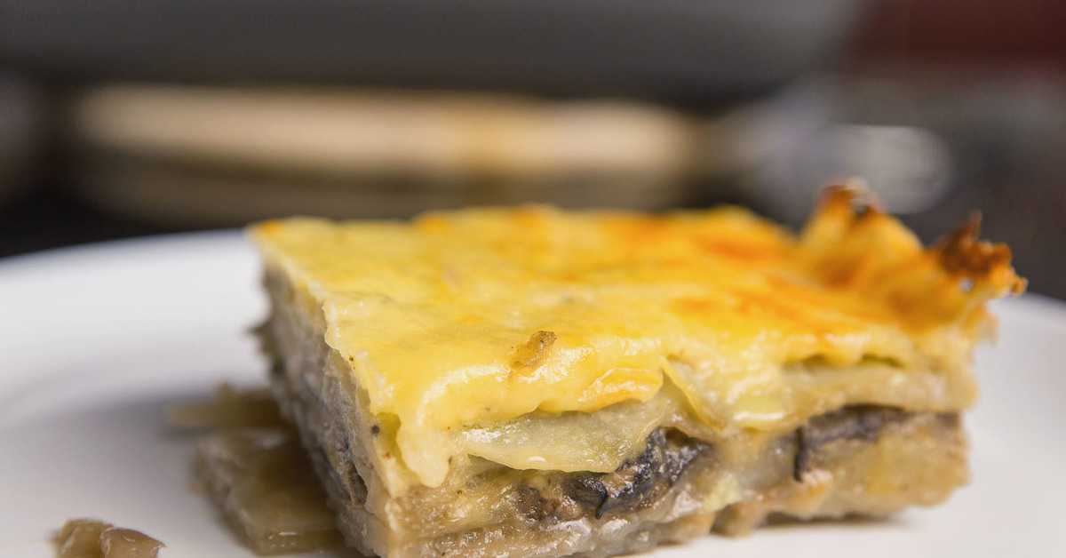 Вкусная картофельная запеканка с грибами – рецепты приготовления в духовке