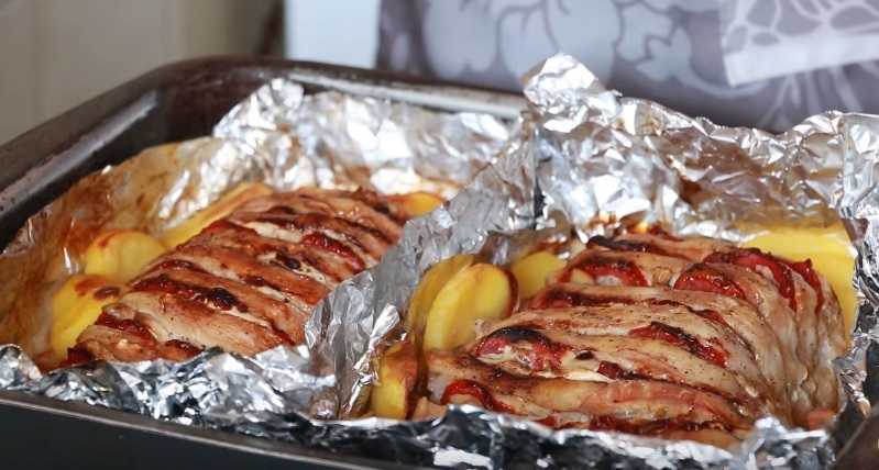 Свинина в духовке в фольге (пошаговый рецепт) – лучший способ приготовления мяса. свинина в духовке в фольге: целым куском, с овощами