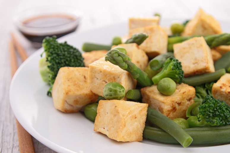 Сыр тофу – в котлетах, макаронах, салате, омлете и в других блюдах