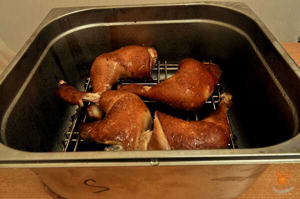 Копчение курицы в домашних условиях: горячий и холодный рецепты