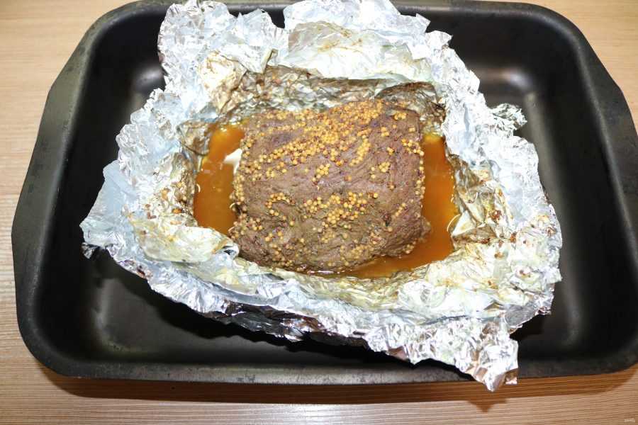 Говядина, запеченная в фольге в духовке - 8 рецептов сочной и мягкой говядины с пошаговым фото