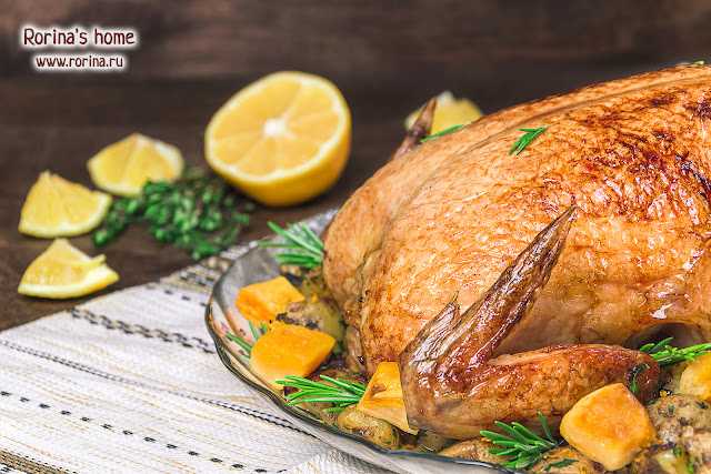 Целая курица в духовке – самые вкусные рецепты с хрустящей корочкой