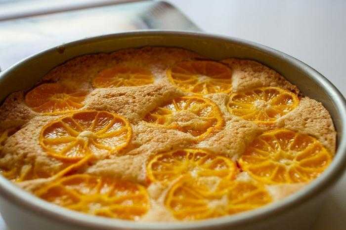 Пирог с апельсинами простой в духовке рецепт с фото пошагово и видео - 1000.menu