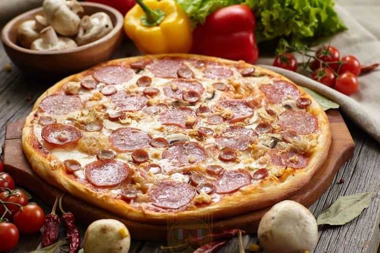 Пицца 4 (четыре) сыра — классический рецепт в домашних условиях