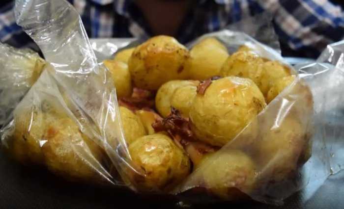 Картошка в рукаве: 3 фото рецепта. просто и вкусно!