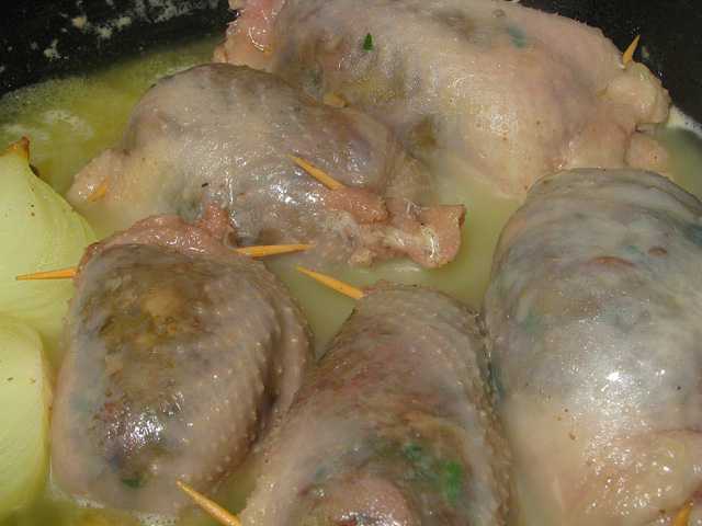 Фаршированные куриные шейки - пошаговый рецепт с фото